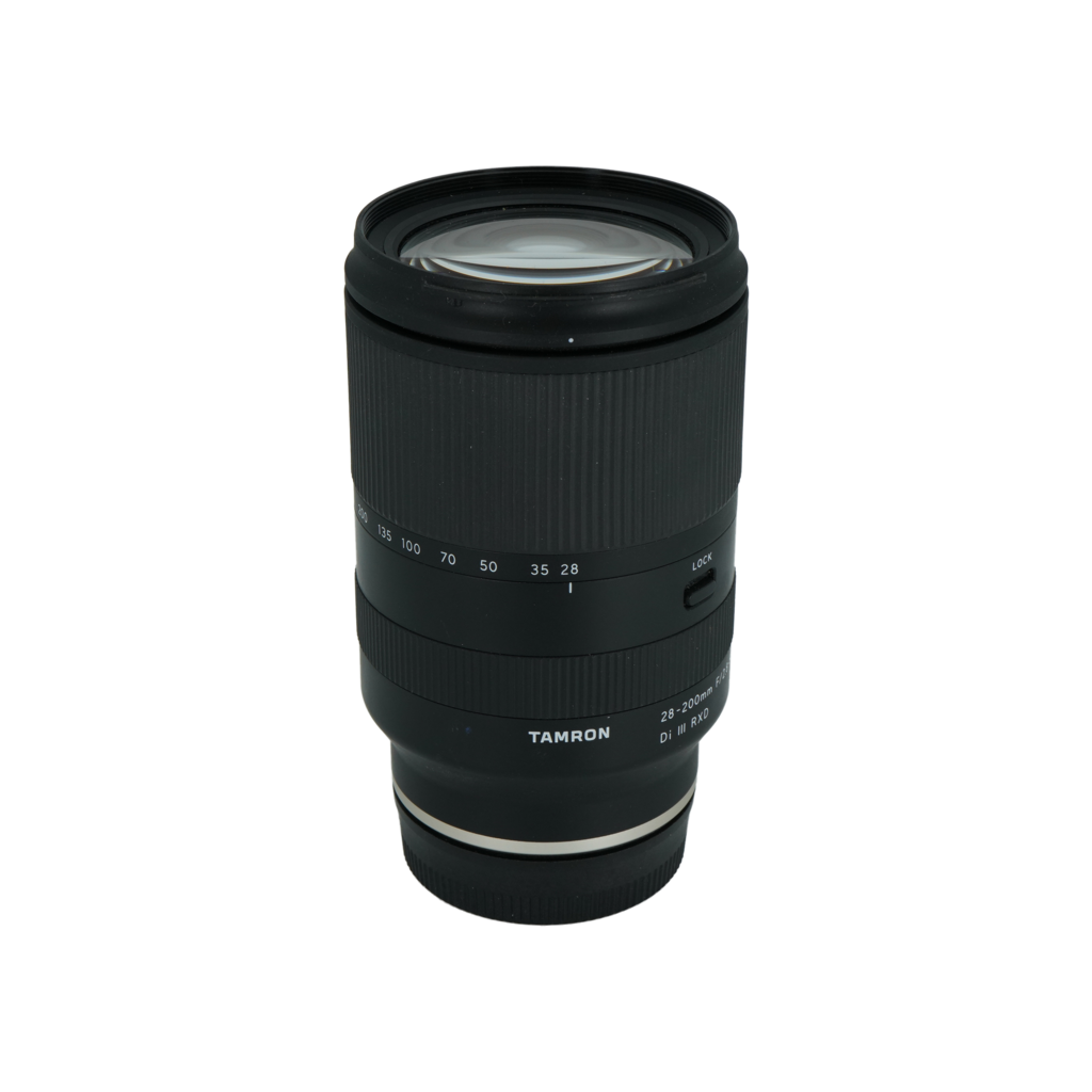Tamron 28-200mm f/2.8-5.6 Di III RXD full frame mirrorless telephoto zoom lens