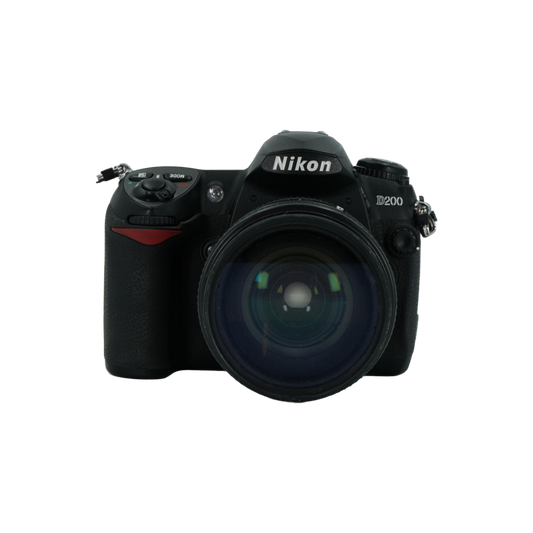 Nikon D200 APS-C DSLR camera with Nikon 35-135mm f/3.5-4.5 full frame DSLR telephoto zoom lens