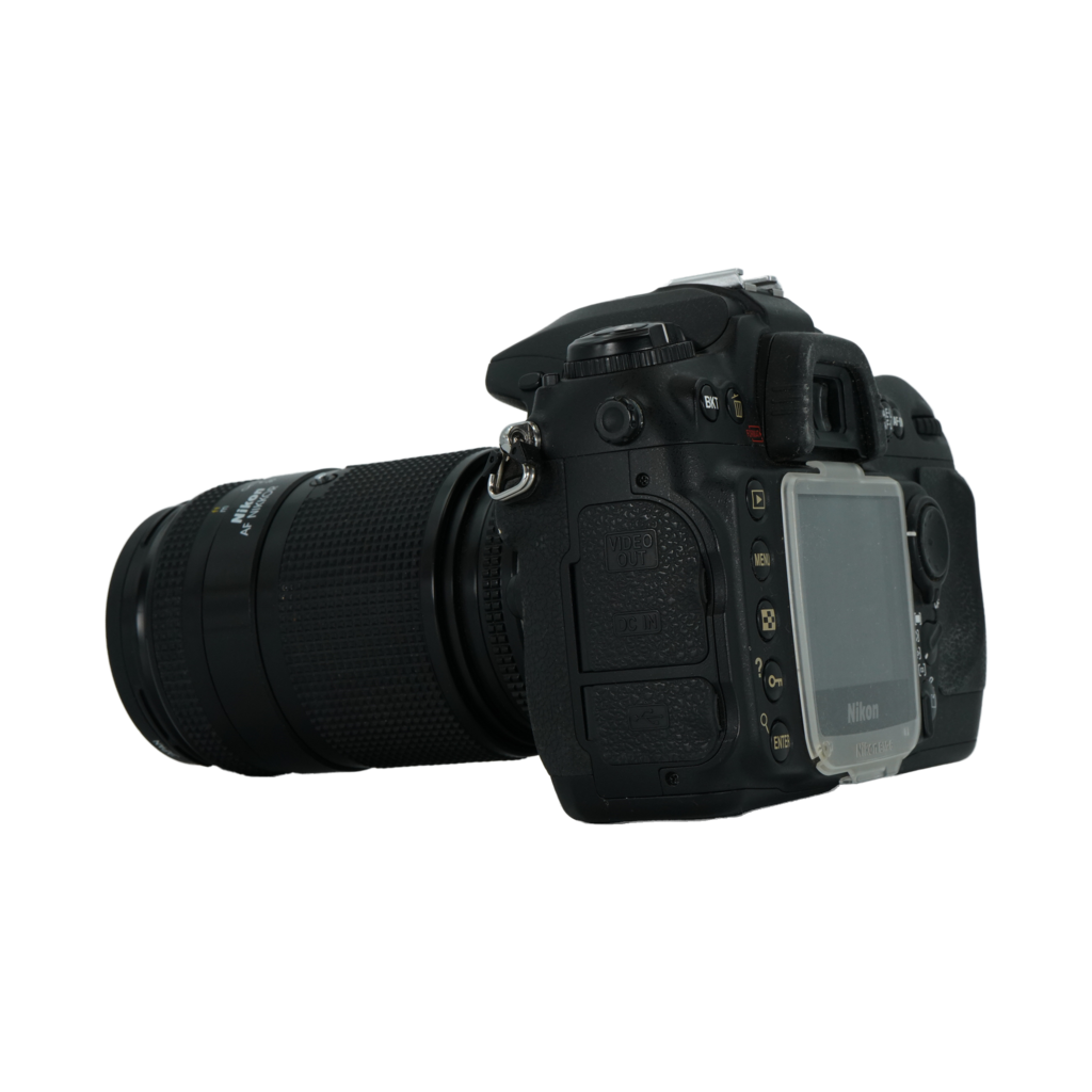 Nikon D200 APS-C DSLR camera with Nikon 35-135mm f/3.5-4.5 full frame DSLR telephoto zoom lens