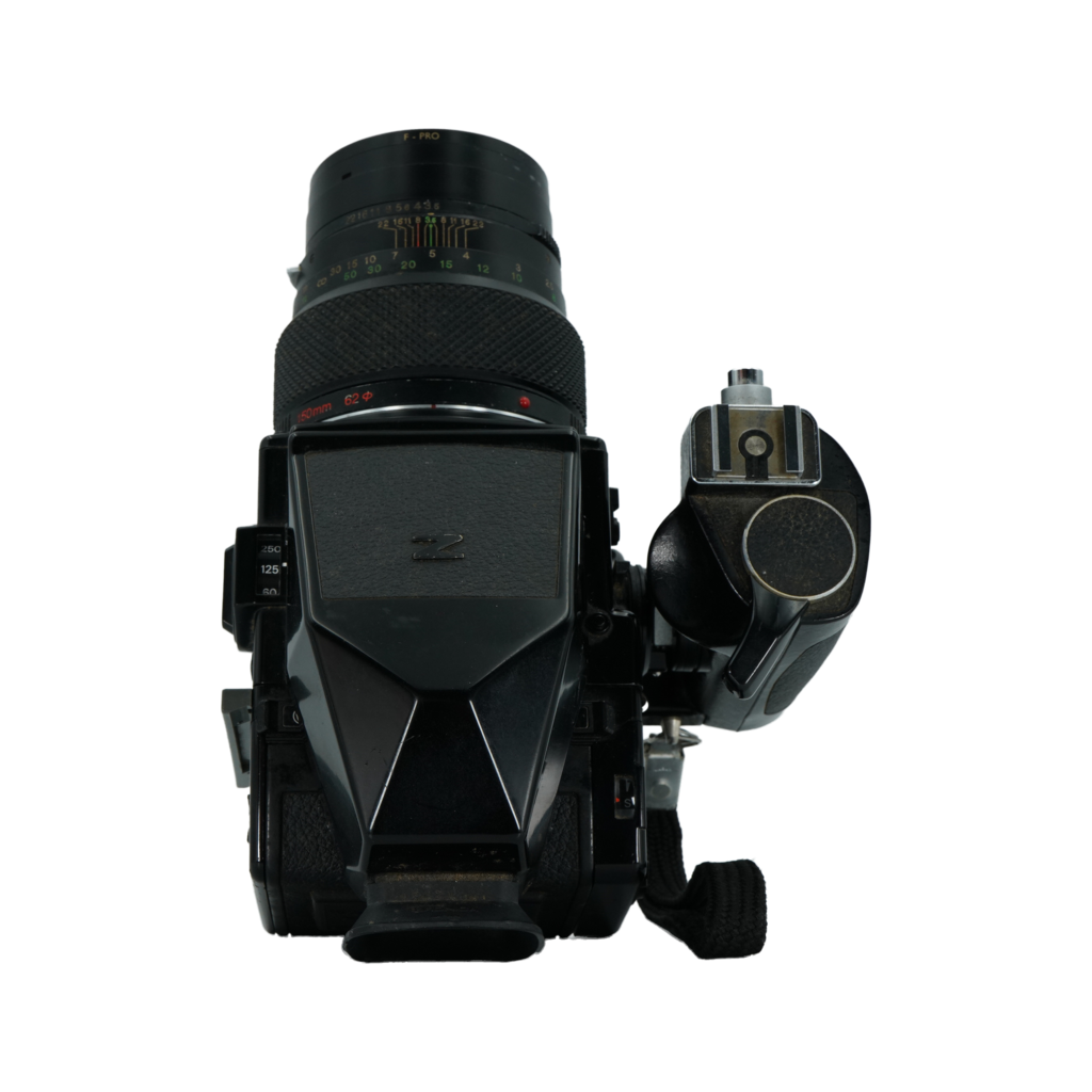 Zenza Bronica ETR Si medium format film camera with Bronica 150mm f/3.5 lens