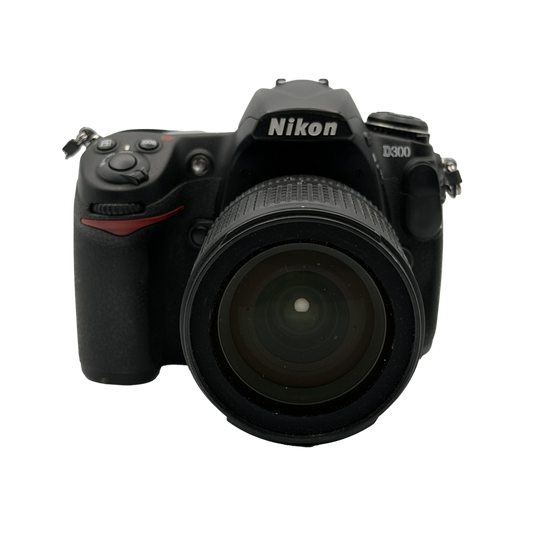 Nikon D300 w/18-135mm 3.5-5.6 G ED For Nikon F