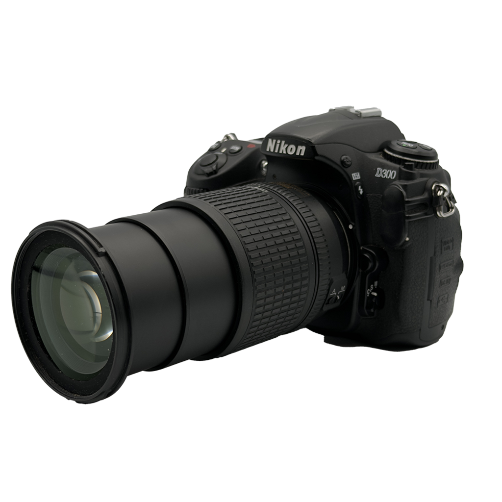 Nikon D300 w/18-135mm 3.5-5.6 G ED For Nikon F