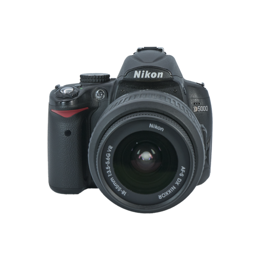 Nikon D5000 DSLR Camera with Nikon AF-S DX 18-55mm f/3.5-5.6 VR Lens and Nikon AF-S DX 55-200mm f/4.6-5.6 G Lens
