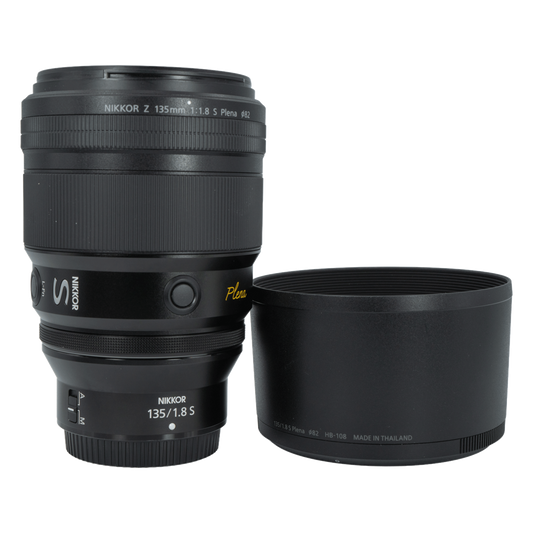 Nikon NIKKOR Z 135mm f/1.8 S Plena Lens