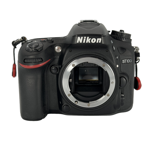 Nikon D7100 APS-C DSLR Camera