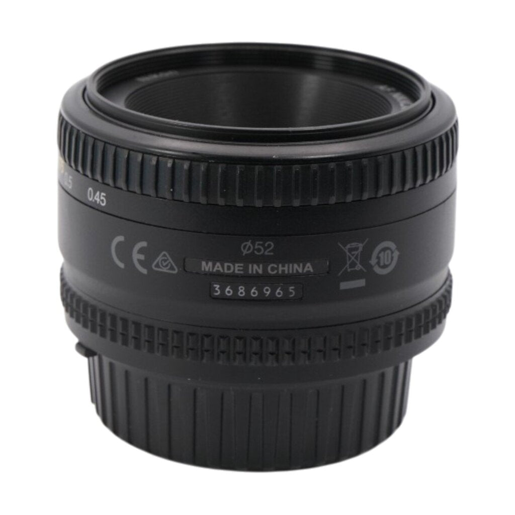 Nikon AF NIKKOR 50mm f/1.8 Full-frame Autofocus Lens