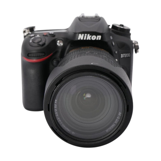 Nikon D7200 APS-C DSLR Camera with Nikon Nikkor DX 18-140mm f/3.5-5.6 Lens