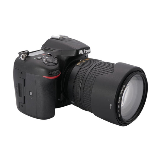 Nikon D7200 APS-C DSLR Camera with Nikon Nikkor DX 18-140mm f/3.5-5.6 Lens