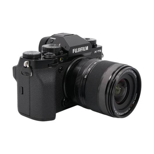 Fujifilm X-T5 Mirrorless APS-C Camera with XF16-50mm f/2.8-4.8 R LM WR Lens