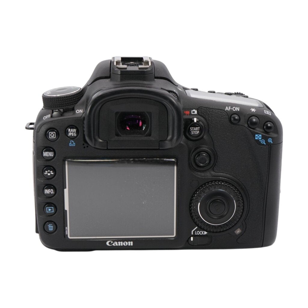 Canon 7D APS-C DSLR Camera