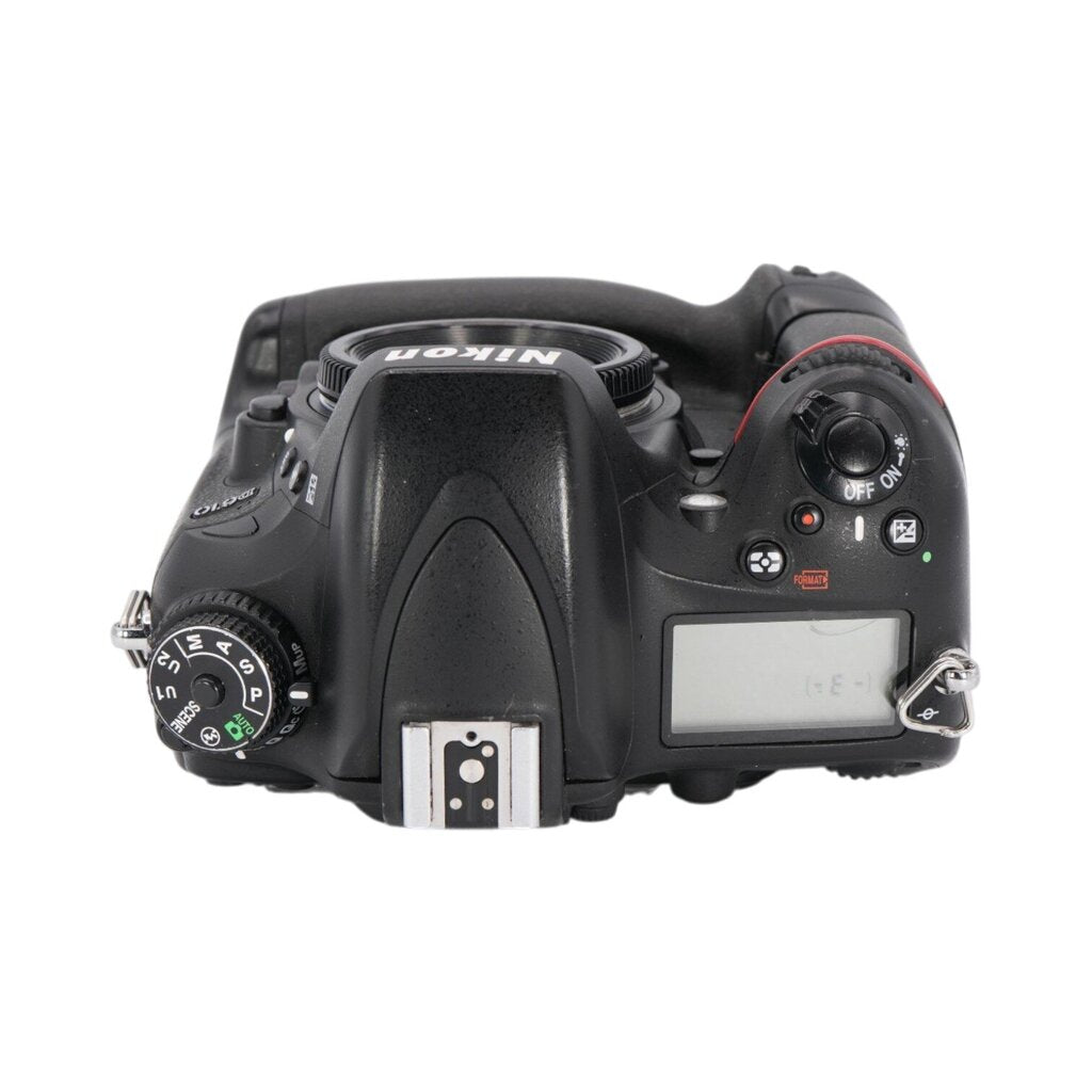 Nikon D610 Full-Frame DSLR Camera Nikon MB-D14 Battery Pack