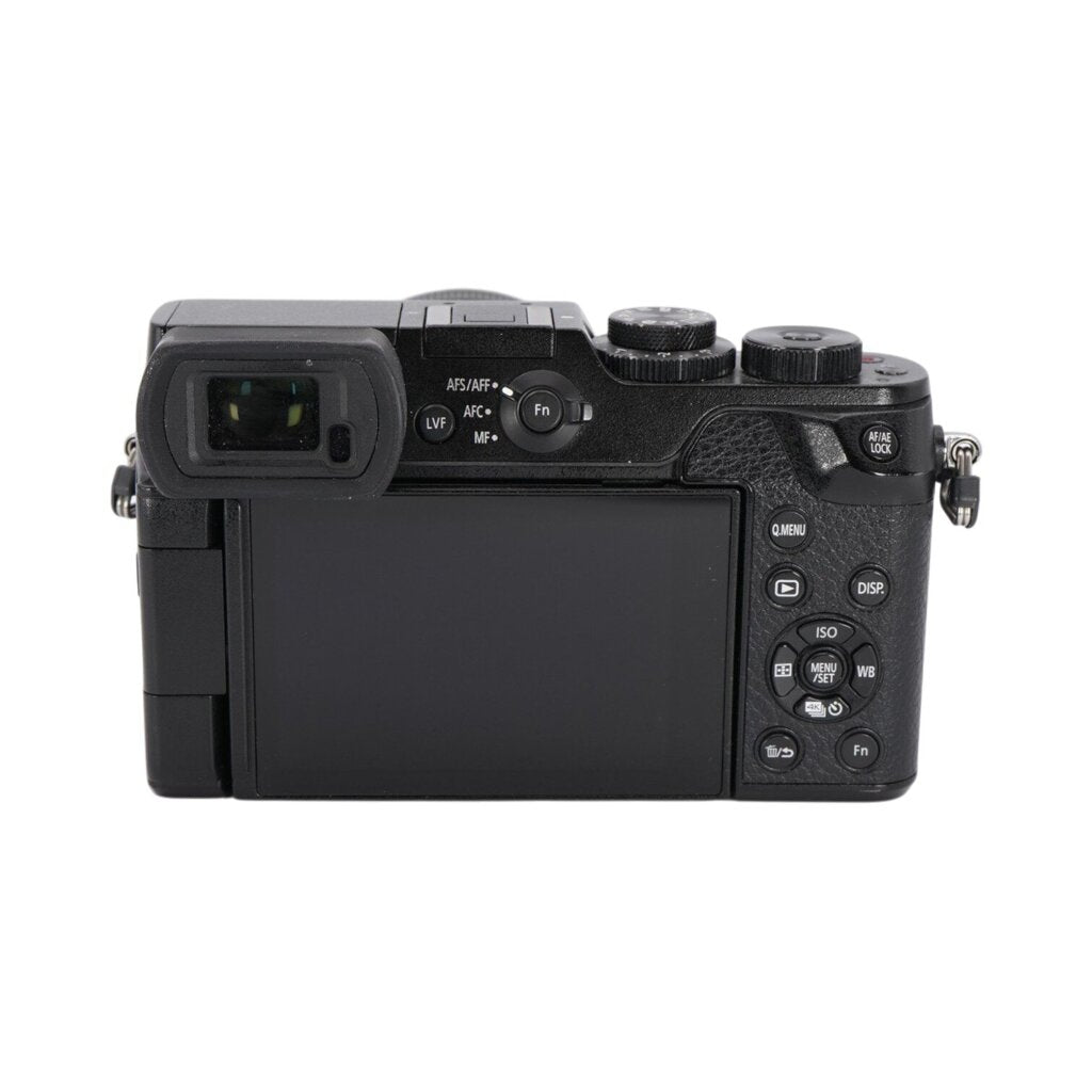 Panasonic Lumix DMC-GX8 with Lumix 12-60mm f/3.5-5.6 MFT Lens