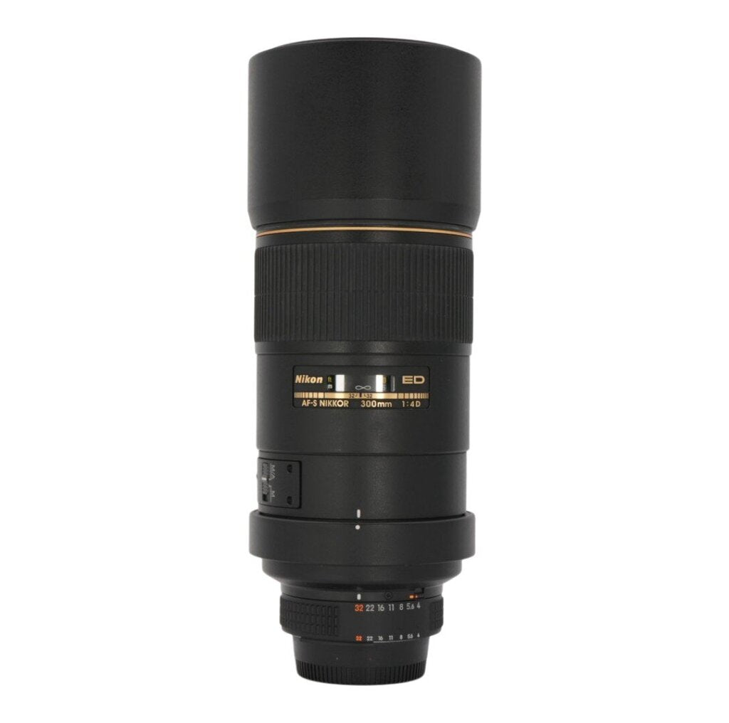 Nikon AF-S 300mm f4 D-IF ED Full-frame DSLR Lens