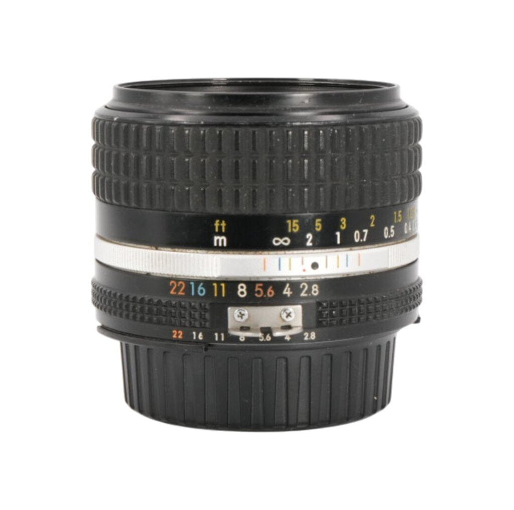 Nikon 28mm f/3.5 Nikkor AI Manual Focus Lens