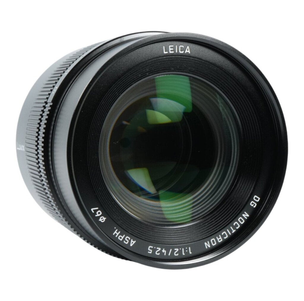 Panasonic Lumix Leica 42.5mm f/1.2 DG Nocticron ASPH. Power O.I.S. Mirrorless MFT Lens