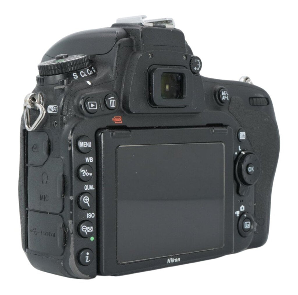 Nikon D750 Full-frame DSLR Camera