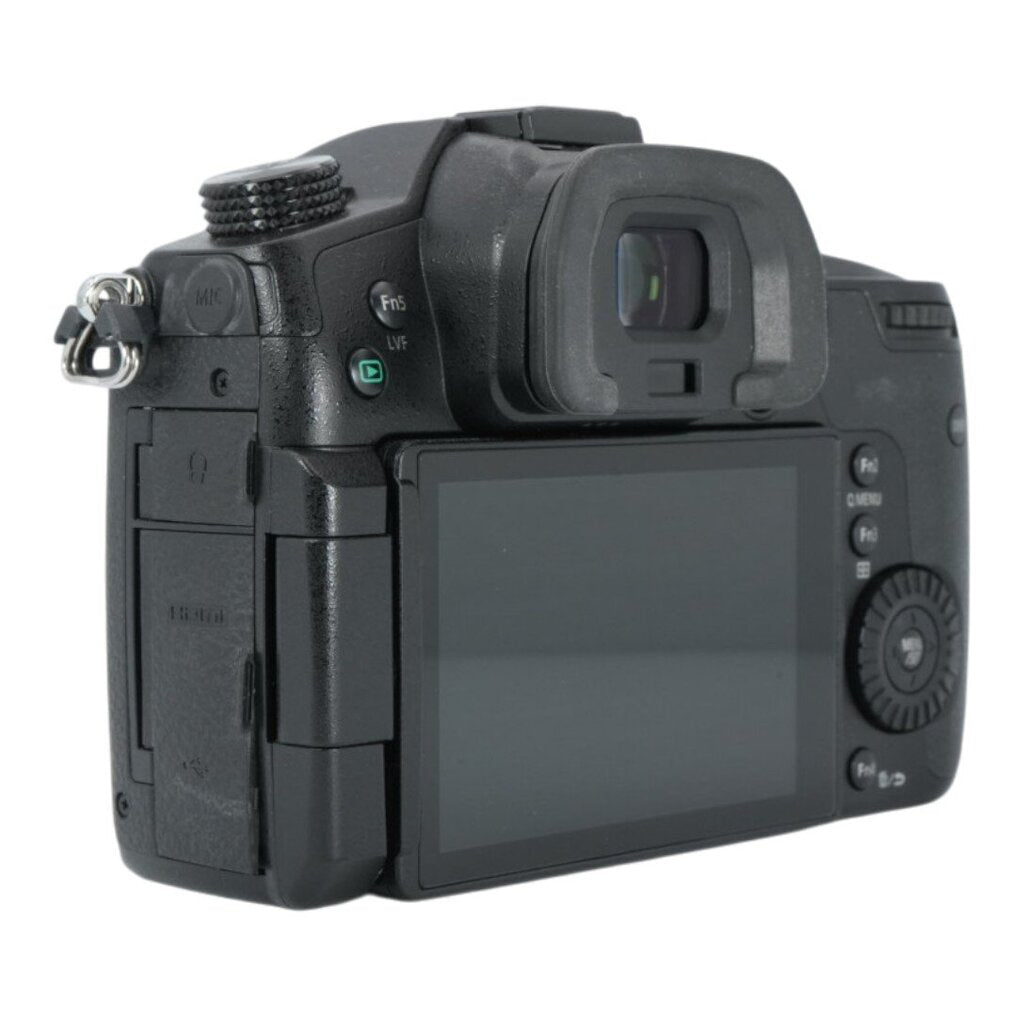 Panasonic Lumix GH5 Mirrorless MFT Camera