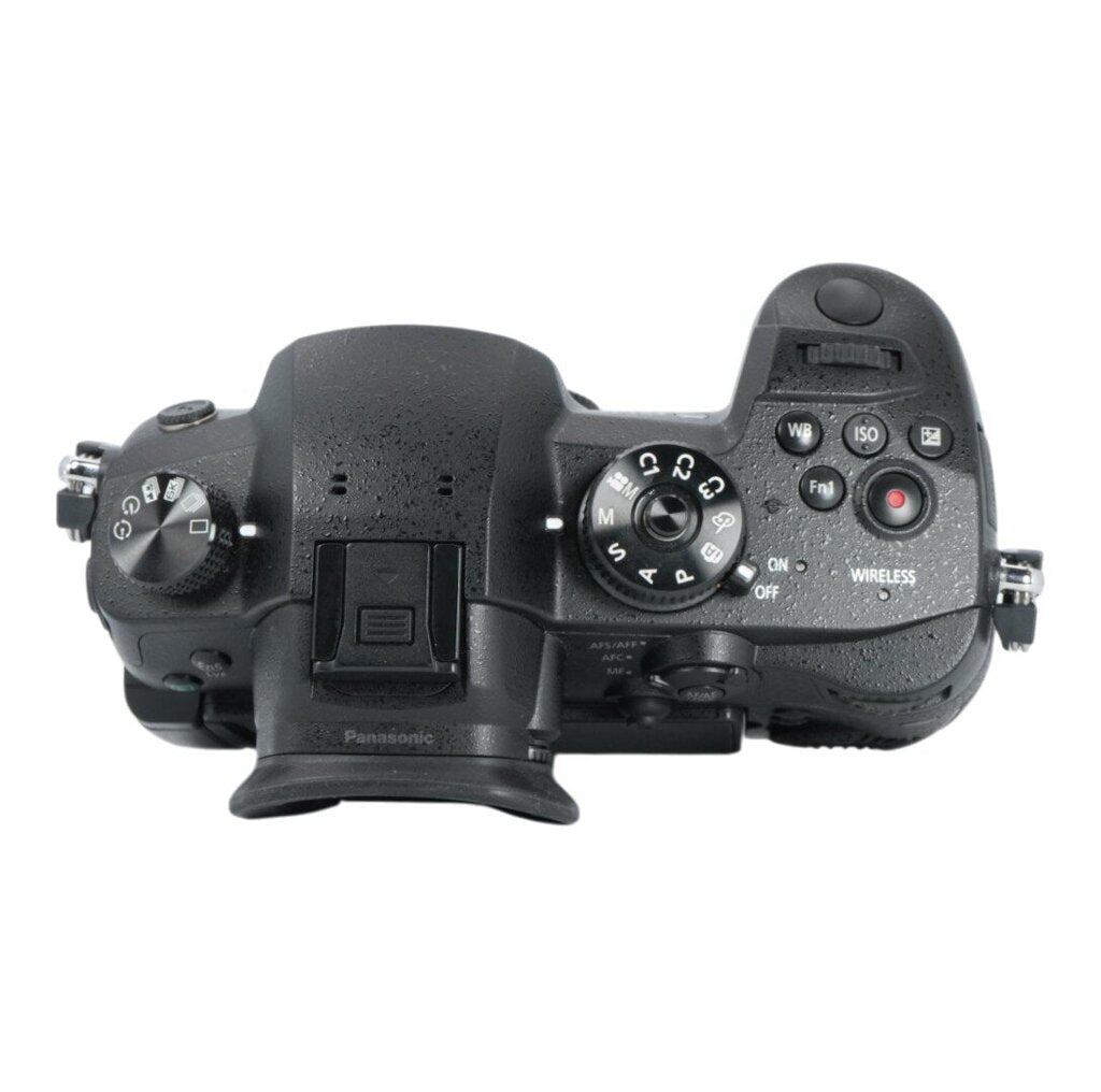 Panasonic Lumix GH5 Mirrorless MFT Camera