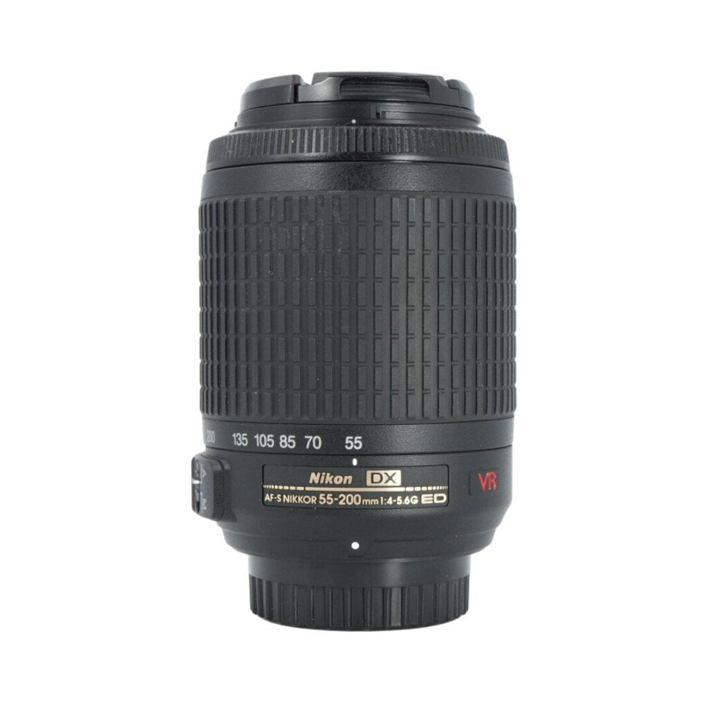 Nikon D5000 APS-C DSLR Camera with Nikon Nikkor AF-S DX 18-55mm f/3.5-5.6 G and Nikon Af-S Nikkor 55-200mm f/1.4-5.6 G ED VR Lenes