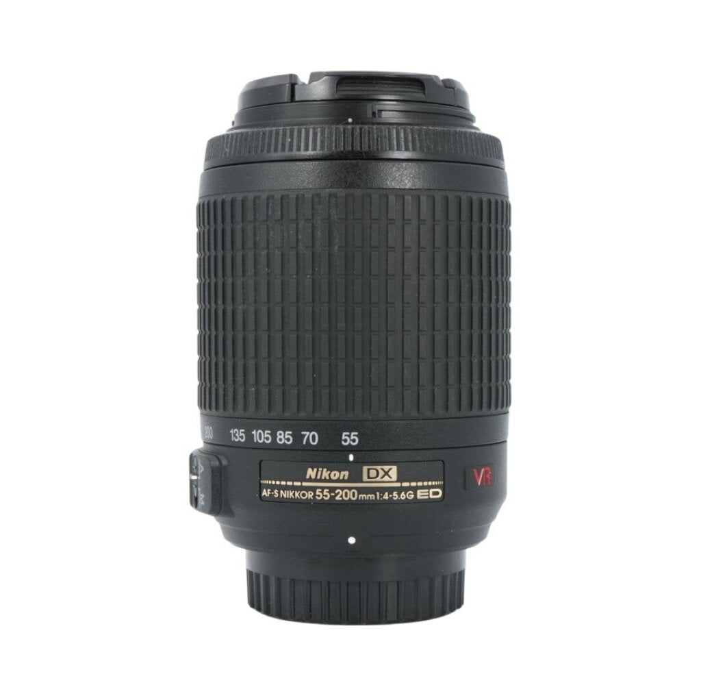 Nikon D5000 APS-C DSLR Camera with Nikon Nikkor AF-S DX 18-55mm f/3.5-5.6 G and Nikon Af-S Nikkor 55-200mm f/1.4-5.6 G ED VR Lenes