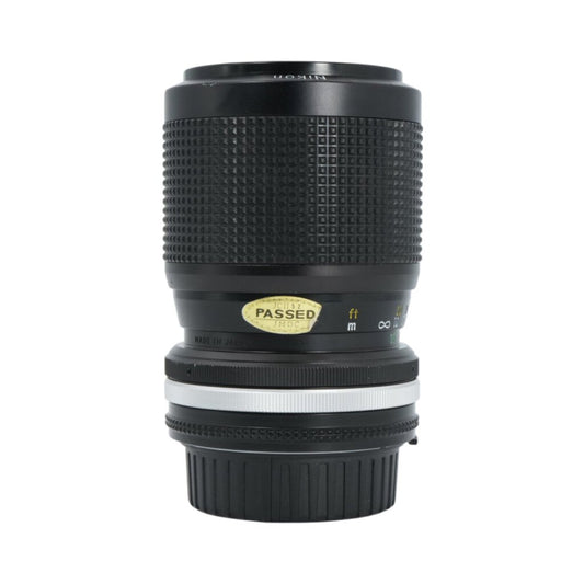 Nikon Nikkor F 35-105mm f/3.5-4.5 Manual-Focus SLR Lens