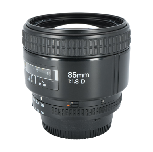 Nikon AF Nikkor 85mm f/1.8D Full-frame Autofocus Lens
