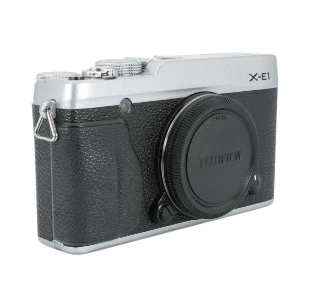 Fujifilm X-E1 APS-C Mirrorless Camera