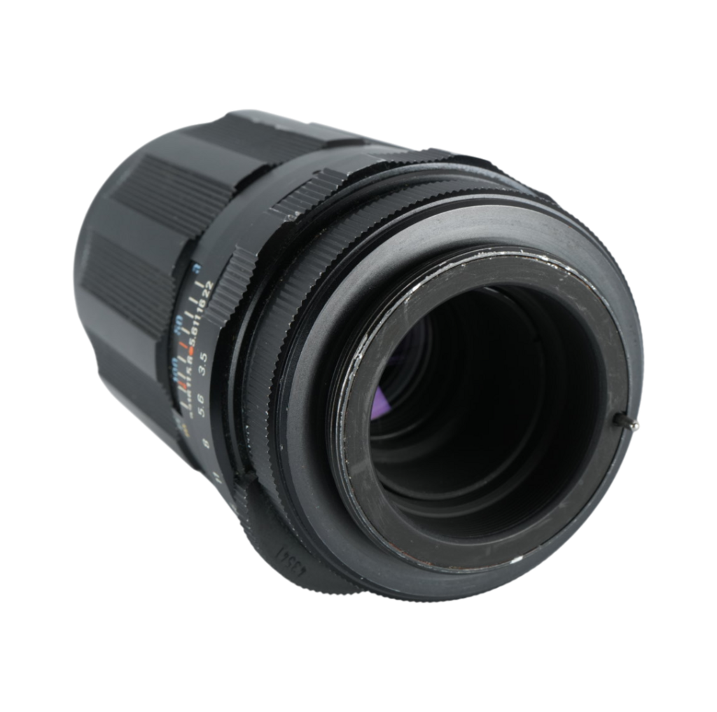Pentax 135mm f/3.5 Super Takumar M42 Screw Mount