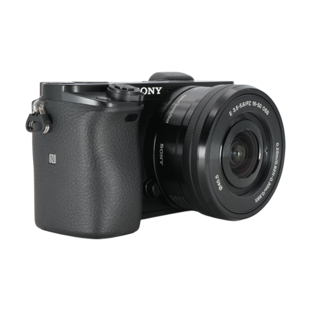 Sony Alpha a6000 APS-C Mirrorless Camera with Sony E 16-50mm f/3.5-5.6 Lens
