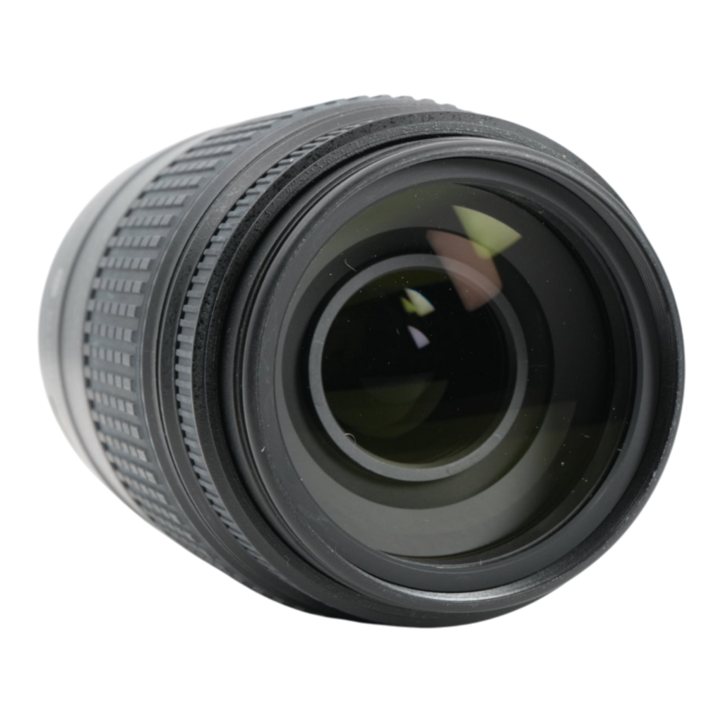 Nikon AF-s DX 55-300mm f/4.5-5.6 G ED VR Full-frame DSLR Lens