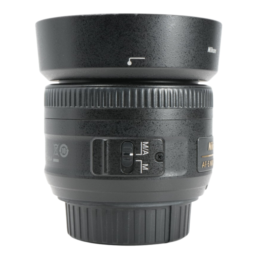 Nikon AF-s DX 35mm f/1.8 G APS-C DSLR Lens