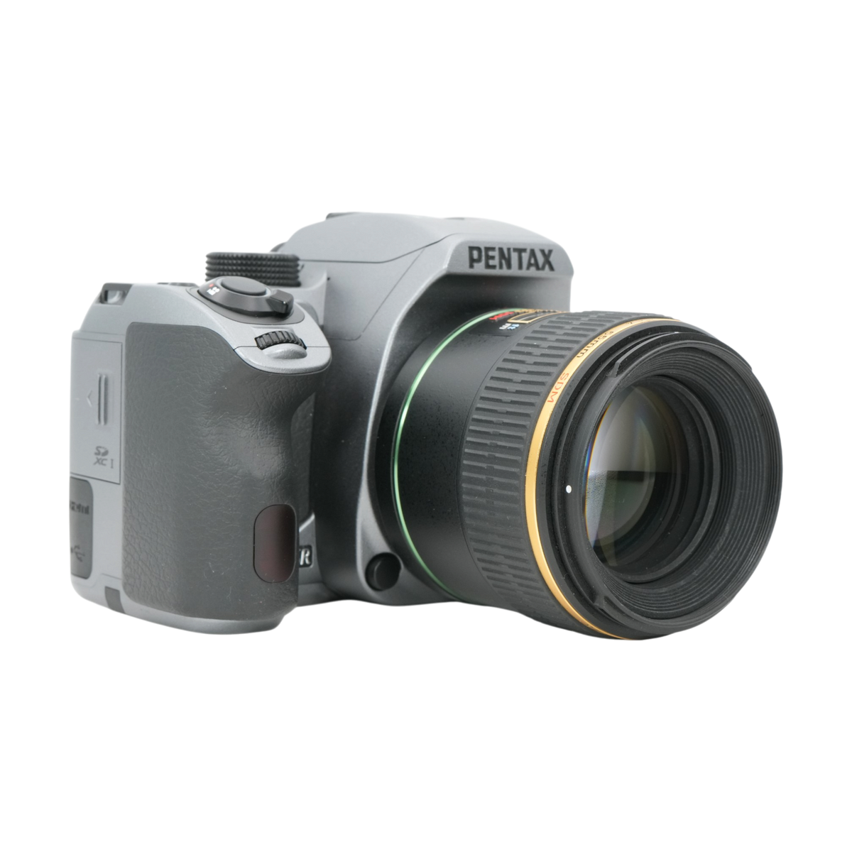 Pentax K70 APS-C DSLR Camera with Pentax-DA 55mm f/1.4 SDM Lens