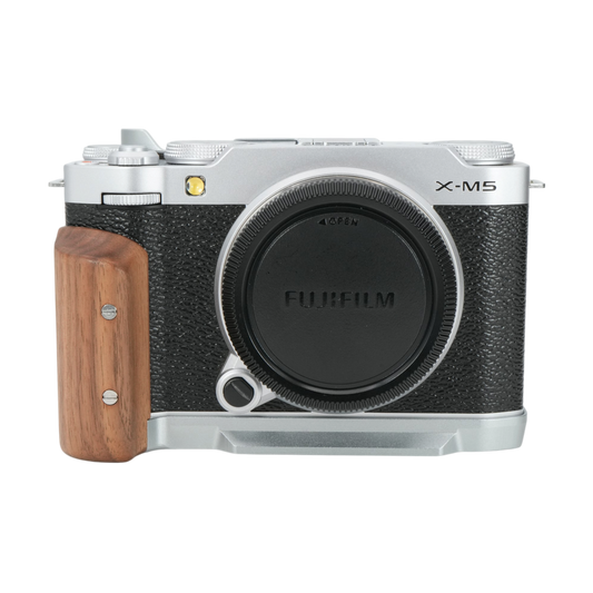Fujifilm X-M5 APS-C Mirrorless Camera