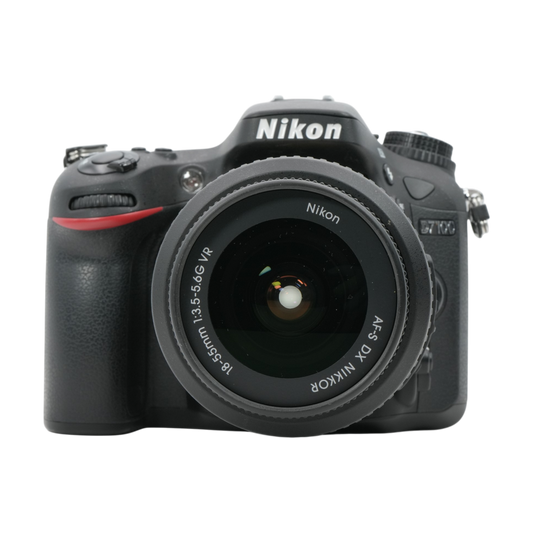 Nikon D7100 APS-C DSLR Camera with Nikon AF-s Nikkor DX 18-55mm f/3.5-5.6G VR Lens